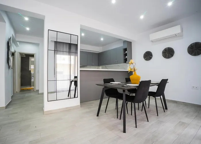 Rodini House